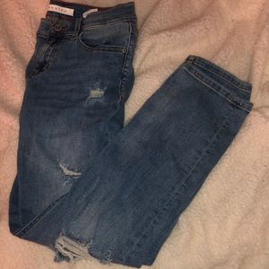 Ripped Boyfriend Jeans